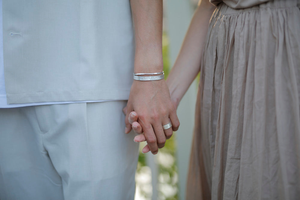 THE JEWELRY FOR TWO.