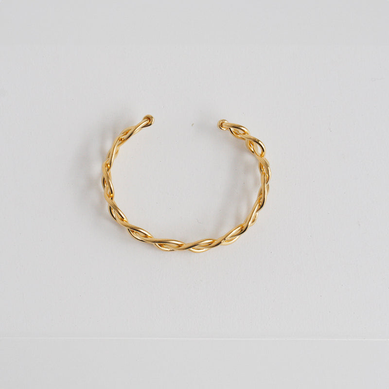 02-105 | BANGLE | four seven nine