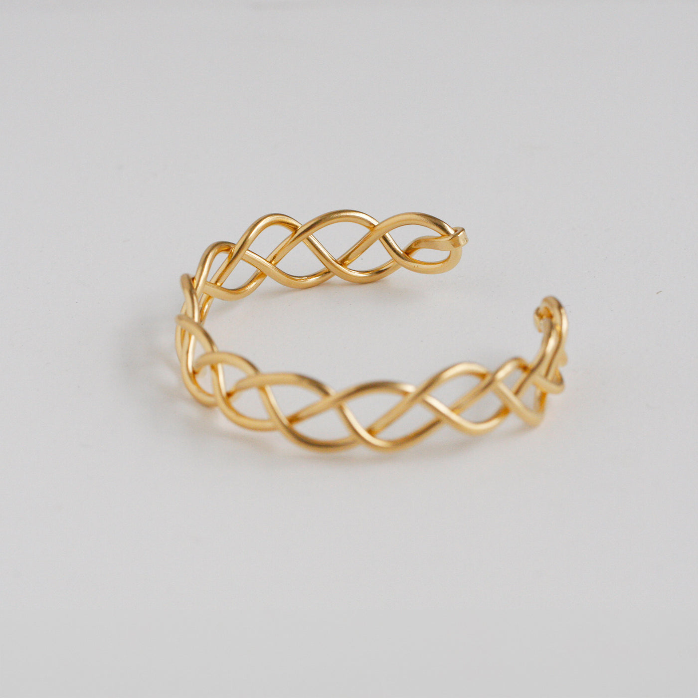 02-105 | BANGLE | four seven nine