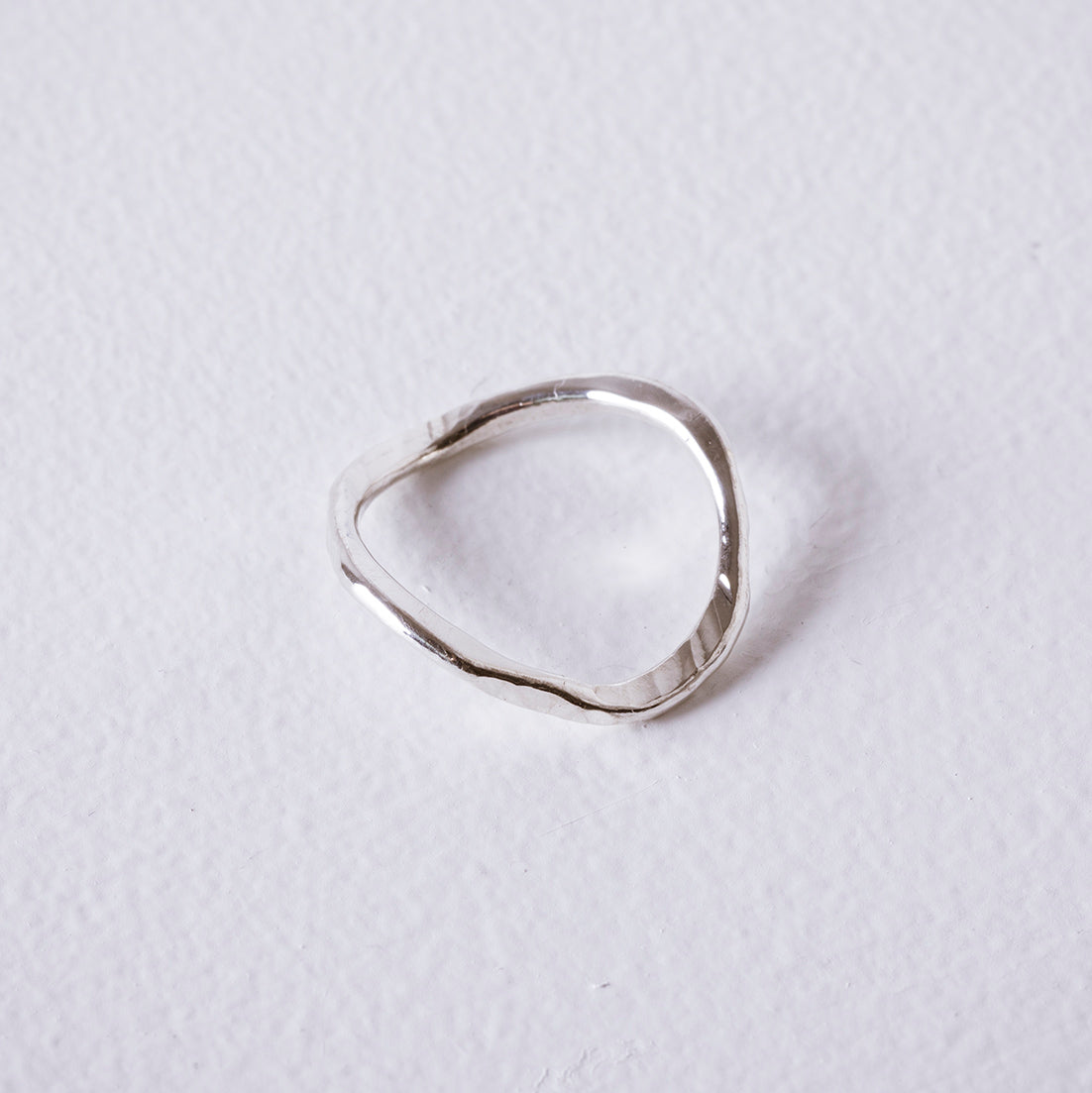 01-008 | RING | four seven nine