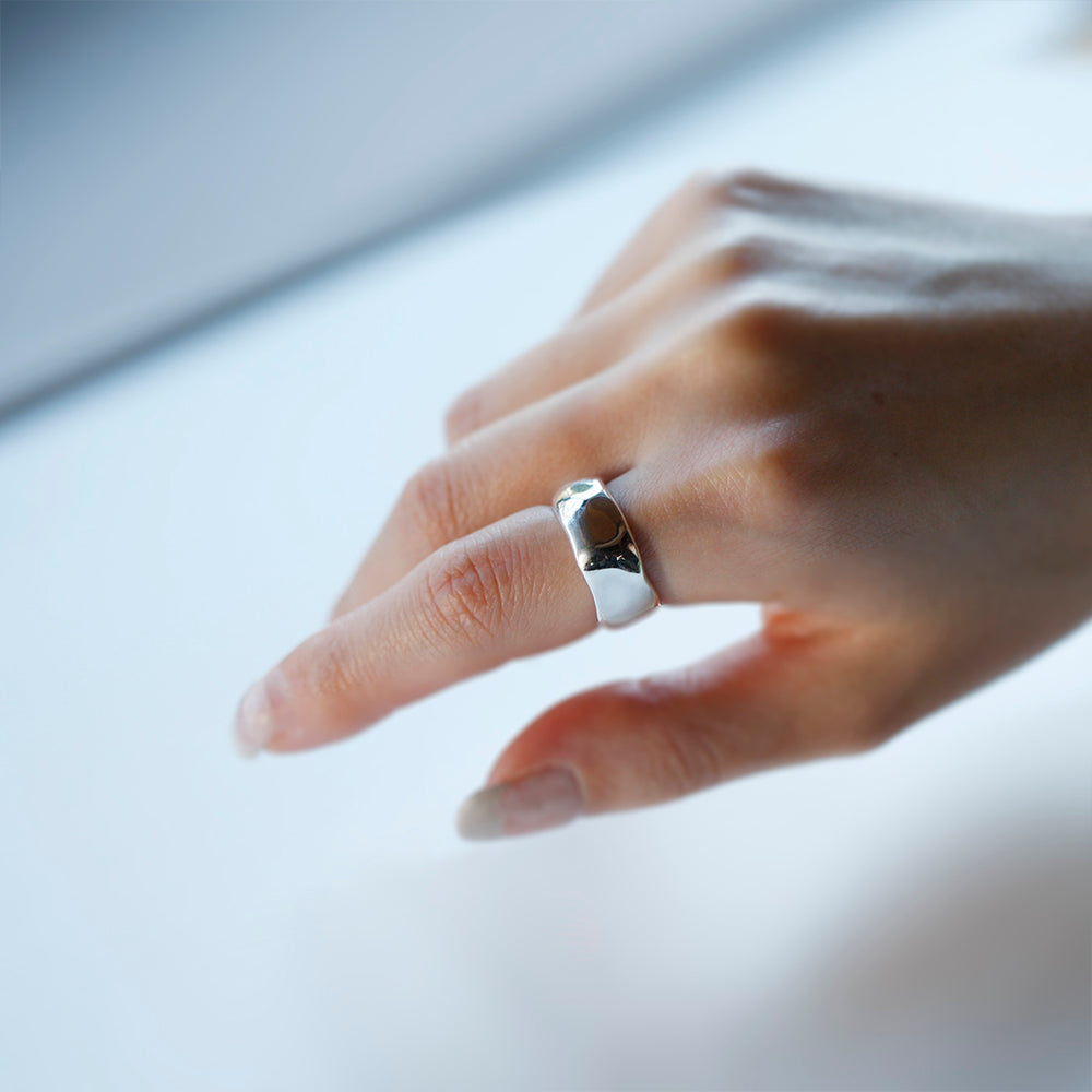 01-157 | RING | four seven nine
